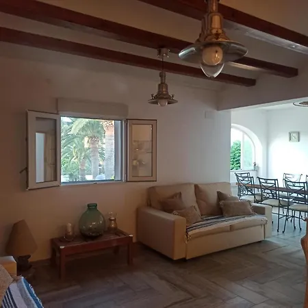 Boira - Vivienda En Urbanización A Primera Línea De Playa *