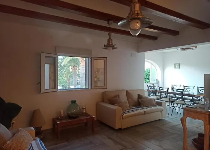 Boira - Vivienda En Urbanización A Primera Línea De Playa *