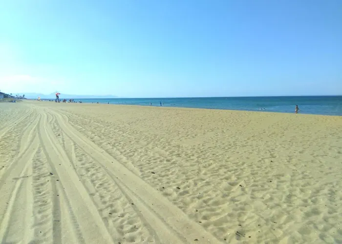 Boira - Vivienda En Urbanizacion A Primera Linea De Playa